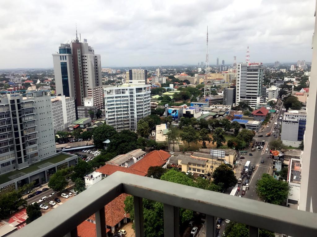 Skylounge Apartment 2 Colombo Esterno foto